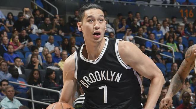 林书豪谈NBA生涯困难时期：坚持训练才是关键